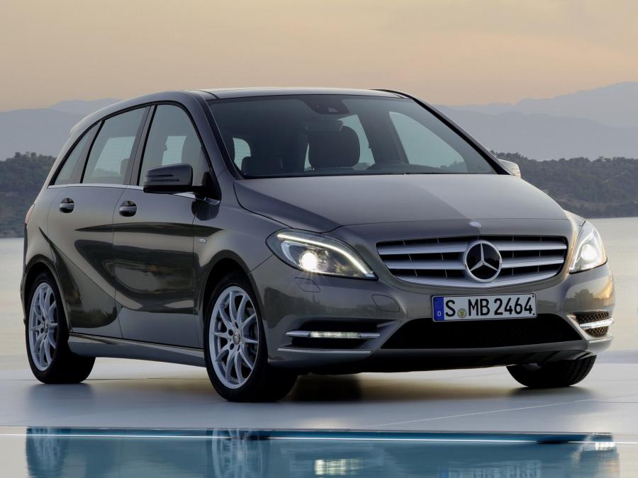 Mercedes-Benz B180 CDI BlueEFFICIENCY 2011 года  (фото 10 из 21)